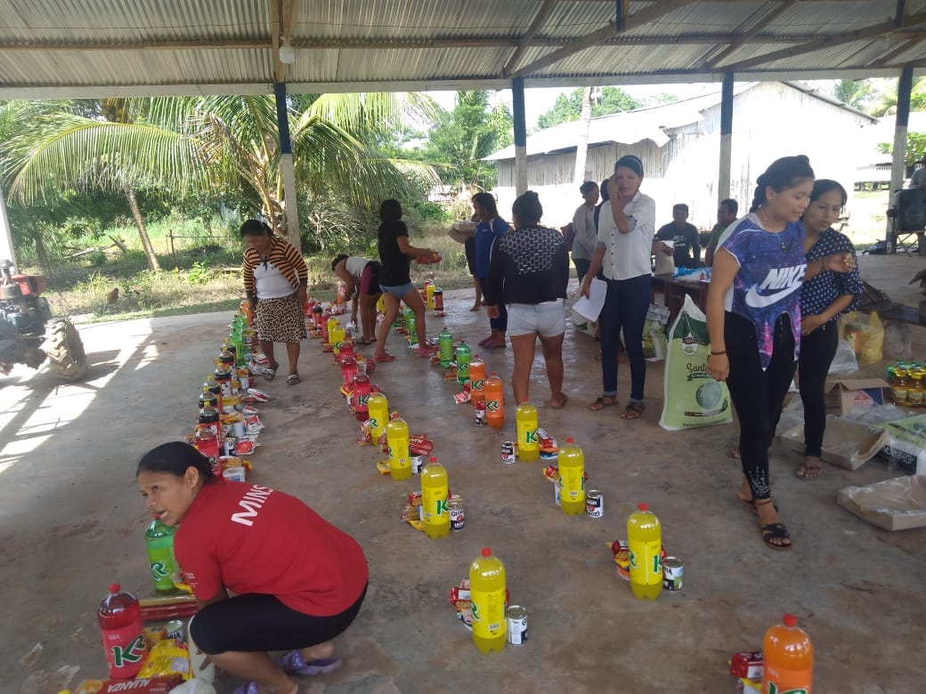 Foto adicional — Las madres de nuestra comunidad vienen preparando con…