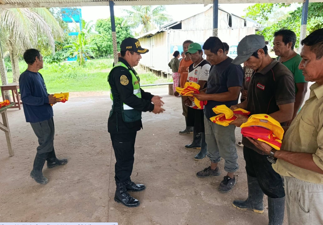 Foto adicional — Queremos agradecer al general PNP Manuel Centeno y a la…
