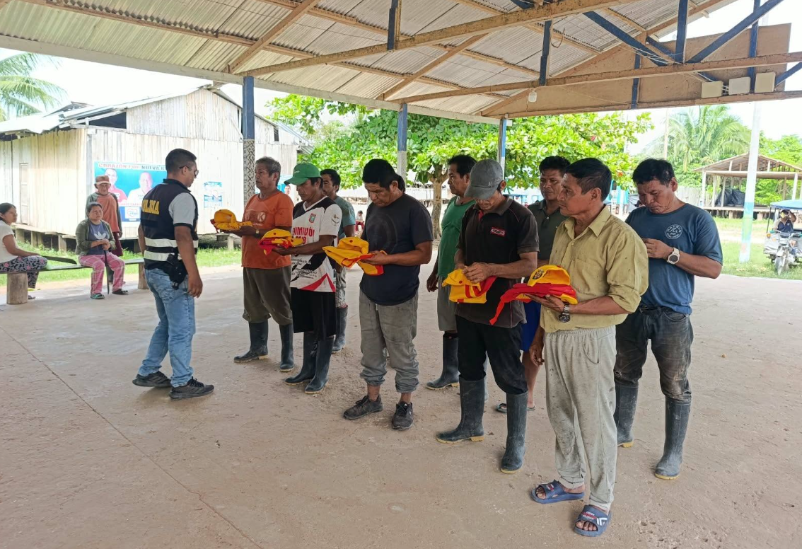 Foto adicional — Queremos agradecer al general PNP Manuel Centeno y a la…