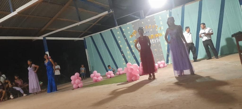 Foto adicional — Celebramos un aniversario mas de nuestro centro educativo…