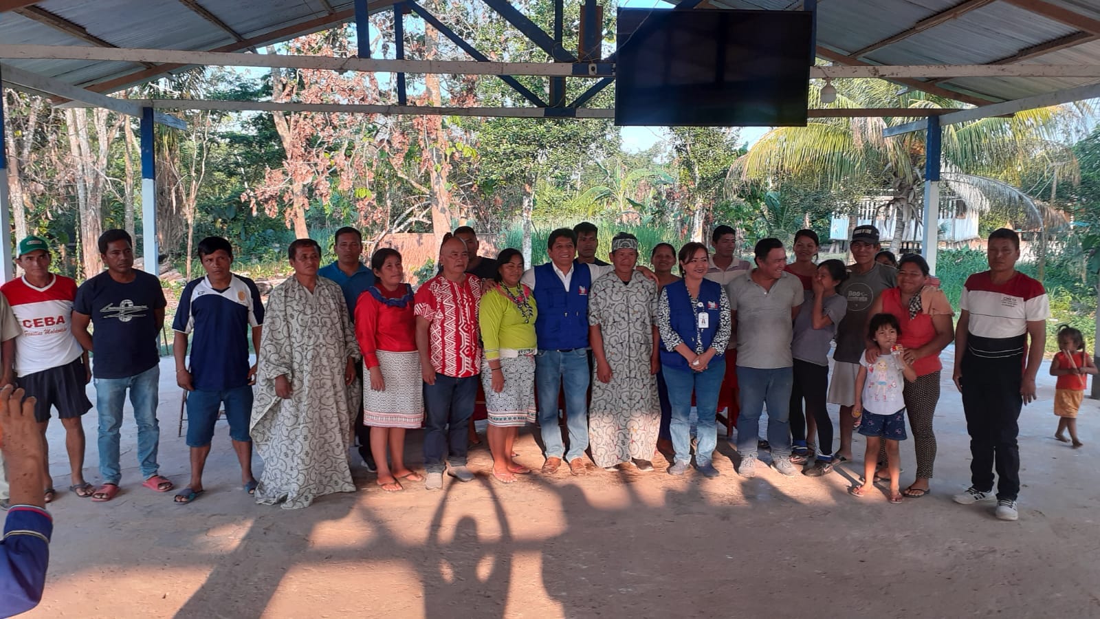 Foto adicional — En días pasados tuvimos la grata visita del señor Defensor…