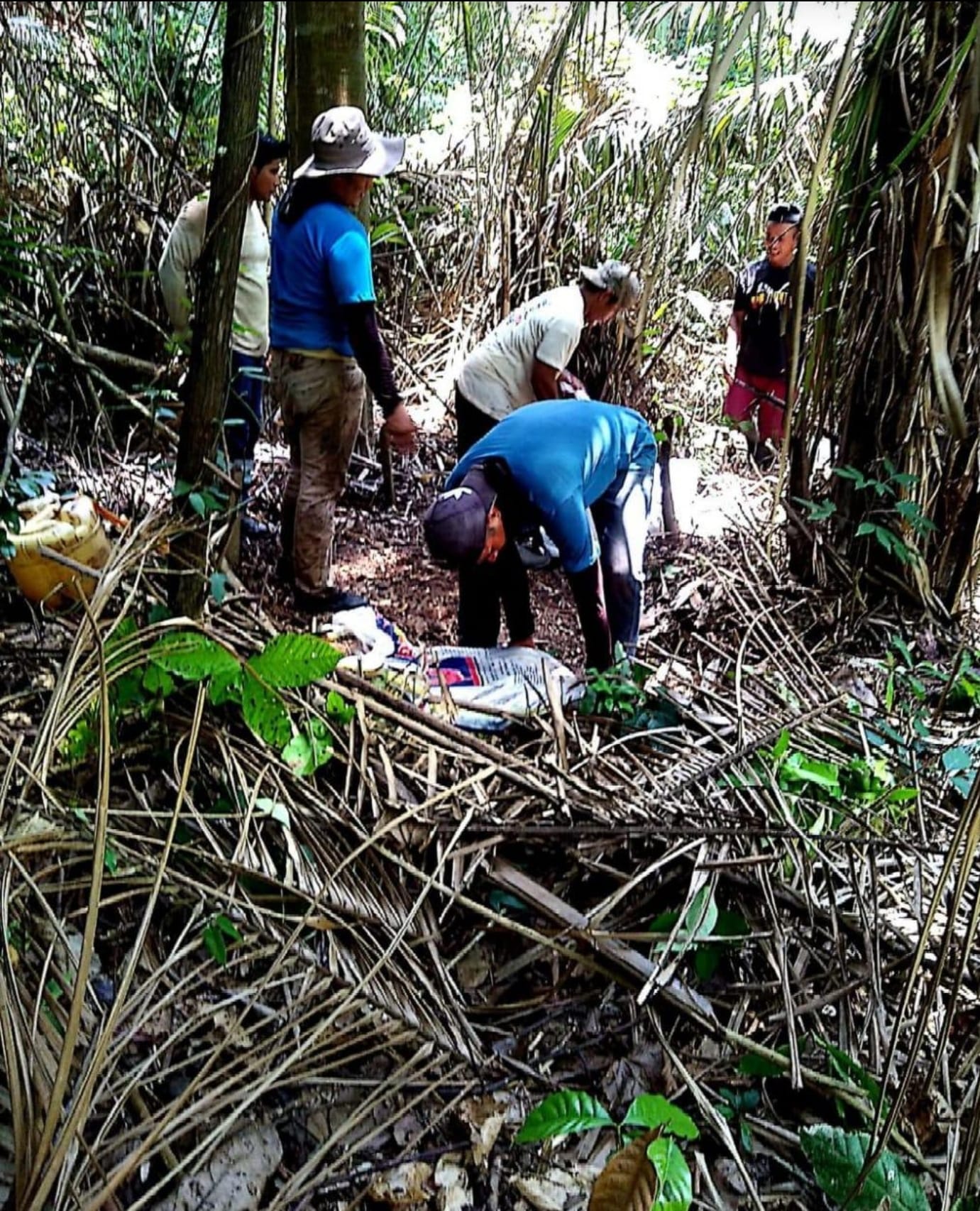 Foto adicional — Nuestra comunidad quiere informar al publico en general que…