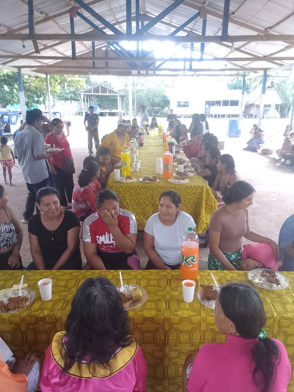 Foto adicional — Un domingo de union junto a nuestras mamitas 🫂 Por ser el…